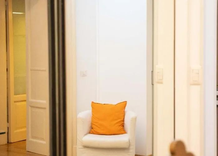 The Moscova Gallery House Апартаменты