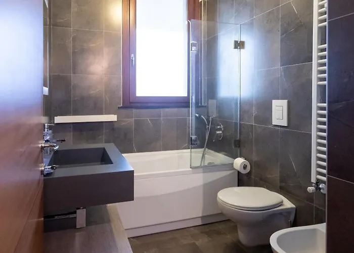 Sky Garden - Private Garage Apartament Mediolan