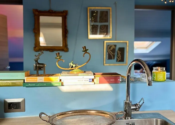 Attico Tra Le Nuvole ميلان