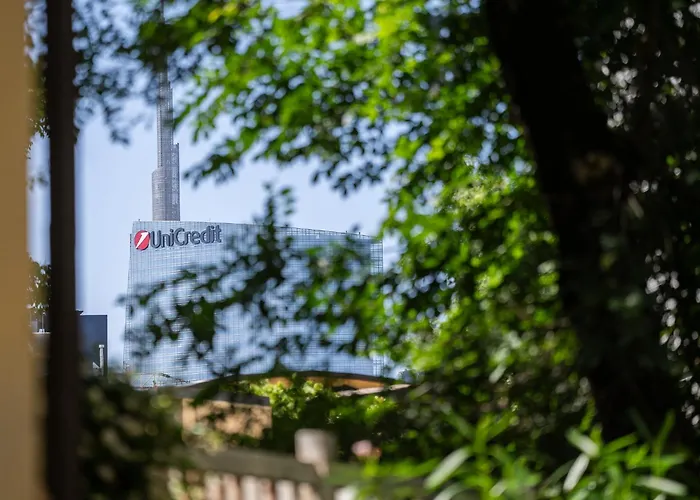 Apartment Entire With Patio In The Isola Area Mailand