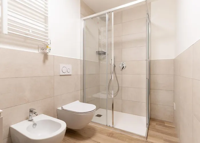 Guesthost - Modern In Moscova Milan