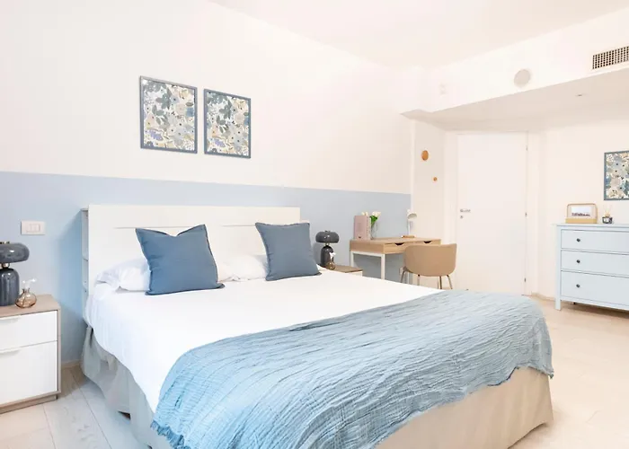 Апартаменты Easylife - - Poerio 31 - Porta Venezia