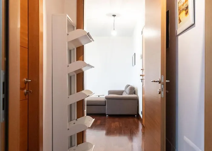 Sky Garden - Private Garage Apartament *