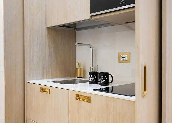 Apartment Luca Duomo Versace Milan