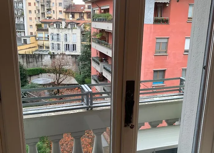 Isola Accogliente * Milano