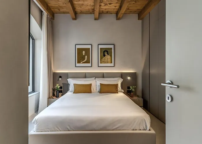 Apartment Seety Porta Romana Statue Milan