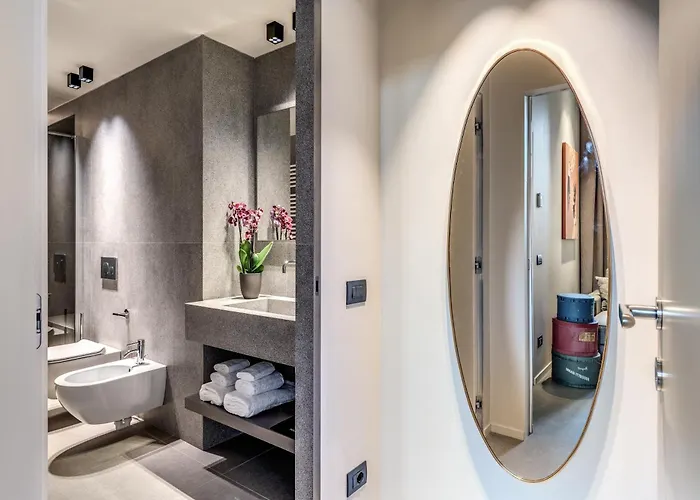 Seety Spartaco Милан