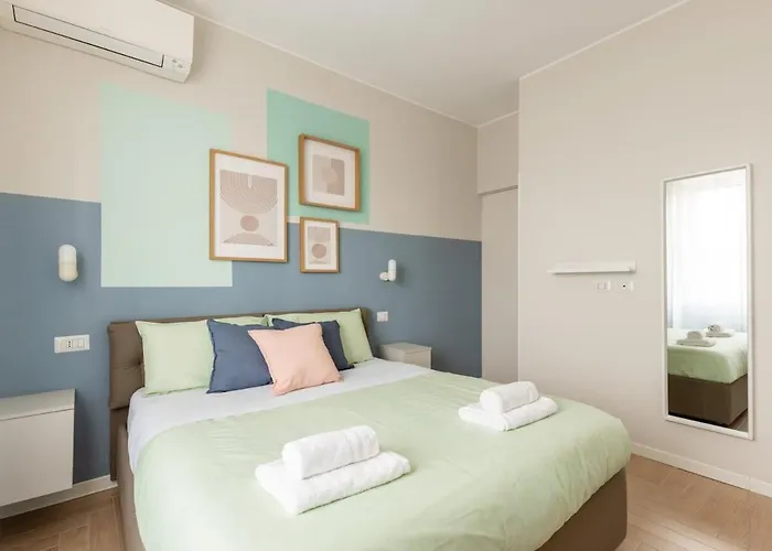 Bdc - Tender 2bdr At Navigli Area Апартаменты *