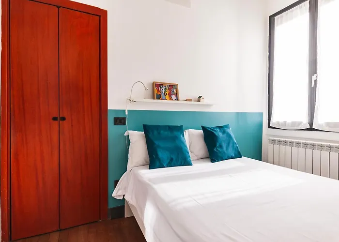 Apartman Youhosty - Ticinese Wood 60 Milánó