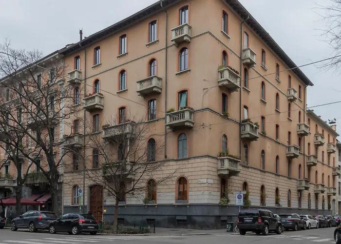 Апартаменты M4 Elegance And Style Near The Metro *