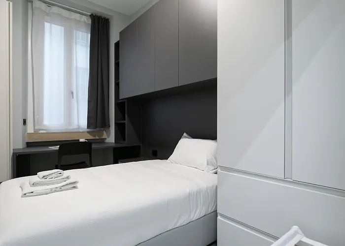 Italianway Comfort - Monte Nevoso 8 * Milánó