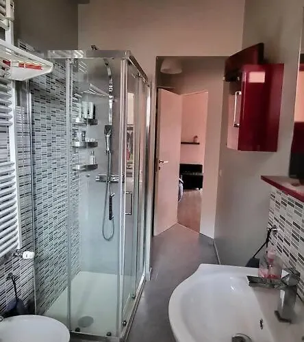 Grazioso Zona Mecenate - S.giulia *