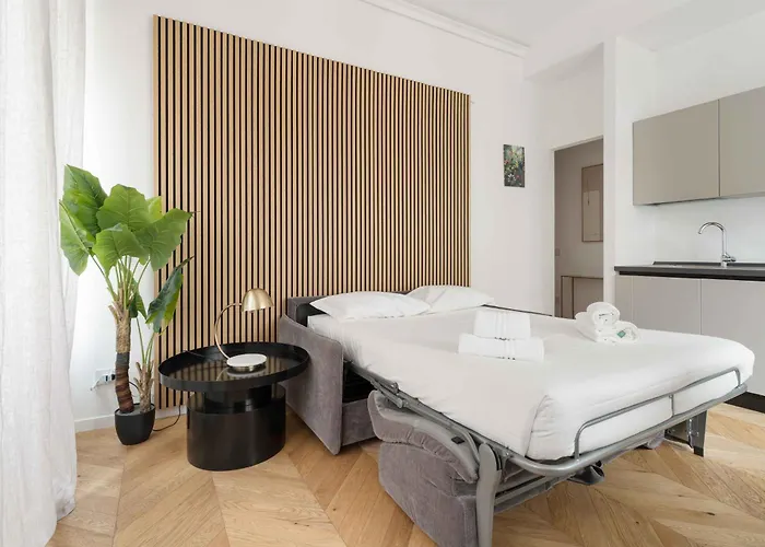 Unione Boutique - 1min From Duomo Апартаменты