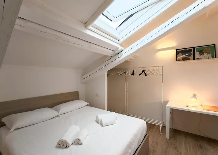 Navigli - Via Vigevano 45 Milan