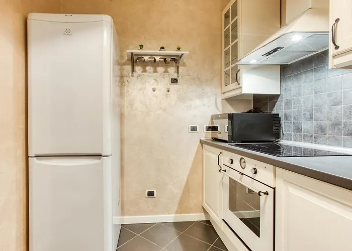 Easylife - - Settembrini 45 -