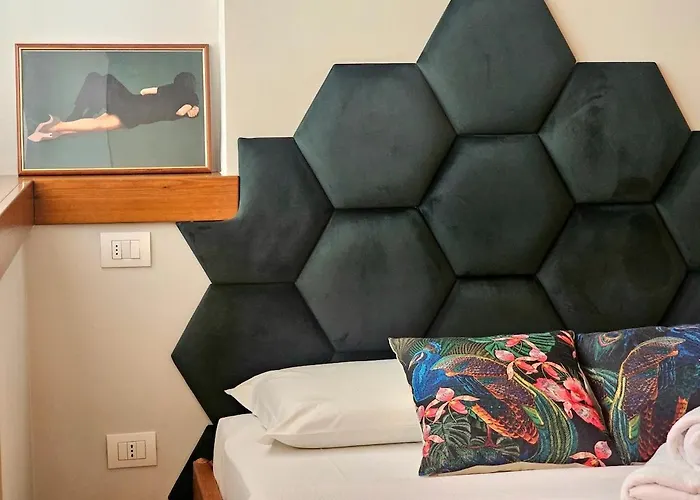 Appartamento Modern Loft A Few Stops From The Center