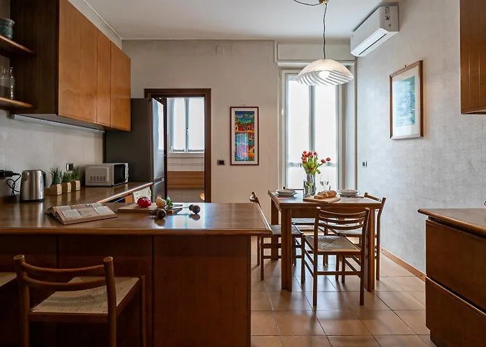 Italianway Easy - Strambio 8 Milan