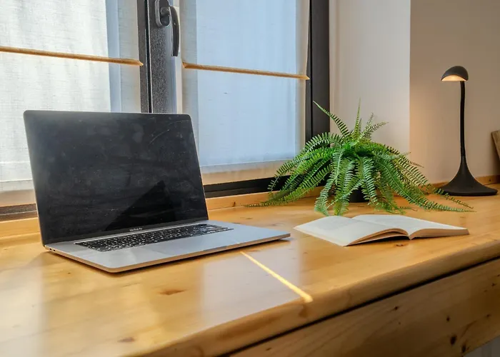 Guesthost - Relaxing Wooden 아파트 *