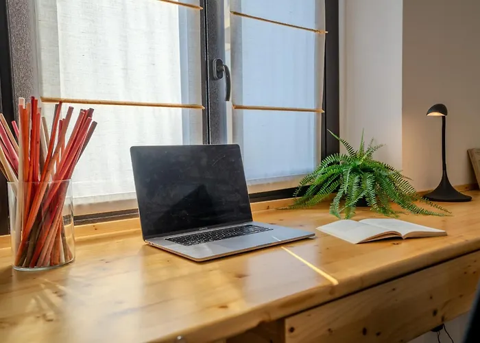 Guesthost - Relaxing Wooden 아파트 *