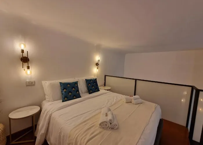 公寓 Acasadiimma Family Loft Bocconi-duomo Con Wi-fi Corte Interna Super Silenzioso 米兰