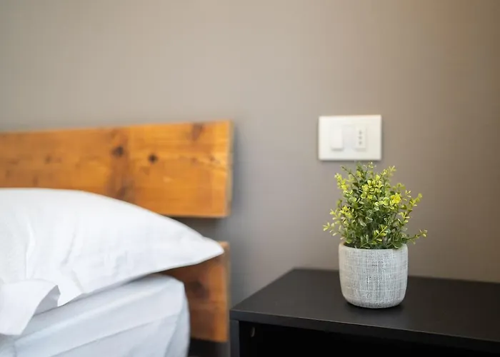 Stylish With Balcony - Brera