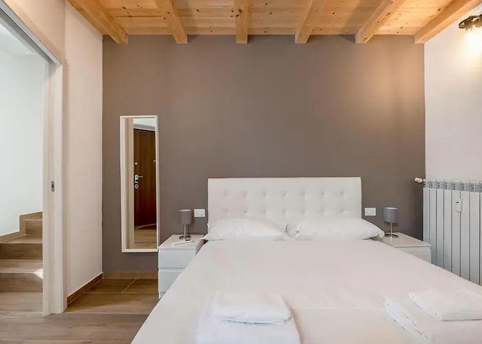 Family-friendly In Isola District * Milán