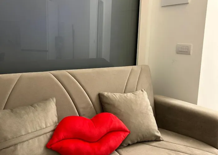Apartmán G Luxury Platinium&gold Red Metroline To Duomo *