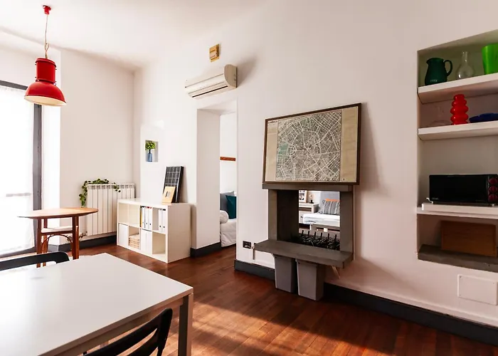 Youhosty - Ticinese Wood 60 Milan