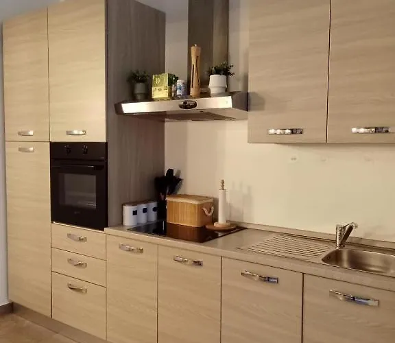 Acasadiimma Family Loft Bocconi-duomo Con Wi-fi Corte Interna Super Silenzioso アパート *