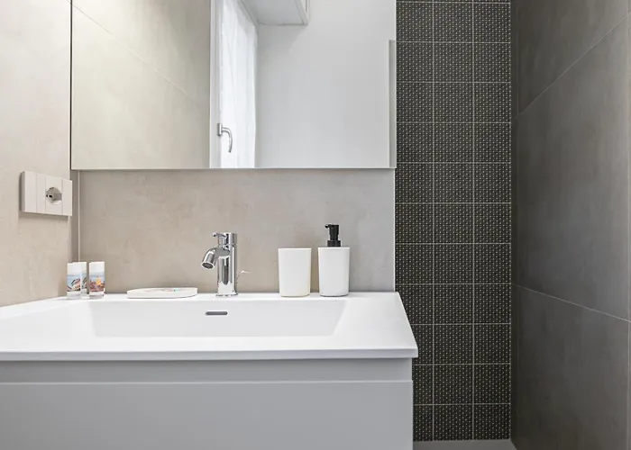 Italianway Comfort - Certosa 19 *