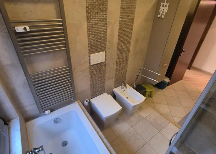 Isola Da Lucy * 米兰