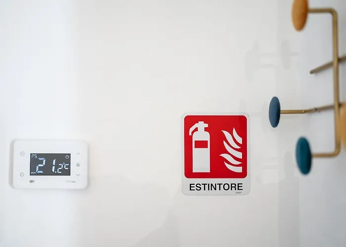 Stylish With Balcony - Brera Appartement *