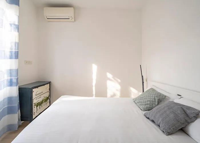 Navigli - Via Vigevano 45 아파트