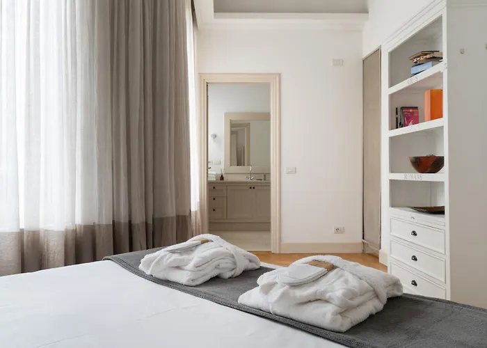 Guesthost - 500sqm Luxury With Spa, Gym, Terrace, Game & Garage شقة *