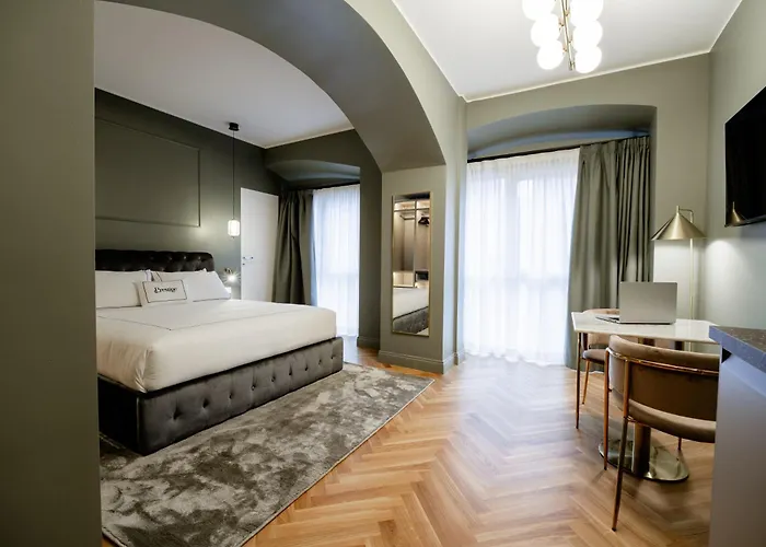 Prestige Boutique - Piazza Duomo 2 3*