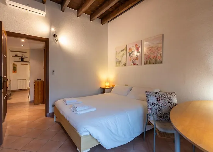 Characteristic 2 Double Bedroom Apartament *