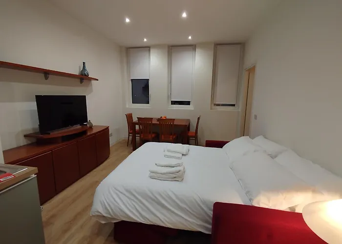 Patecchio2-ieo Fondazione Prada Villaggio Olimpico מילאנו