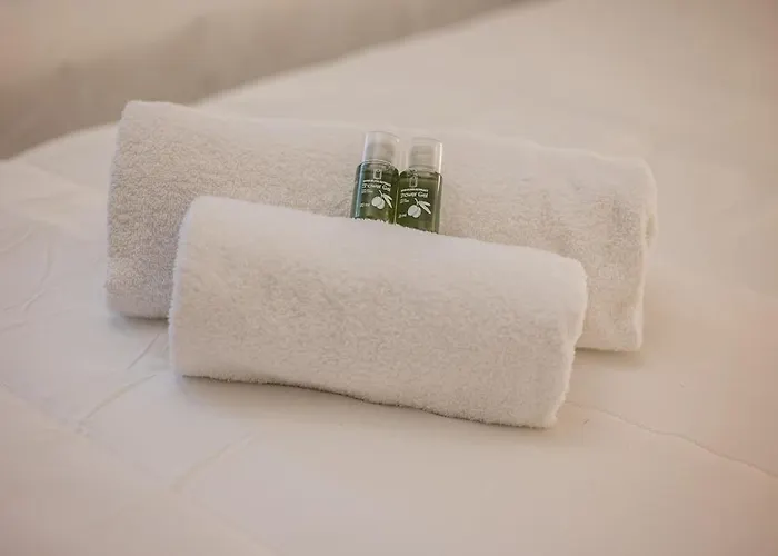 Modern Three Near The Metro Ac - Wifi *