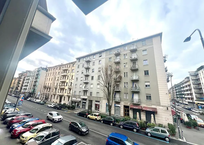 Appartamento Leone 44 Fd Metro Tolstoi *