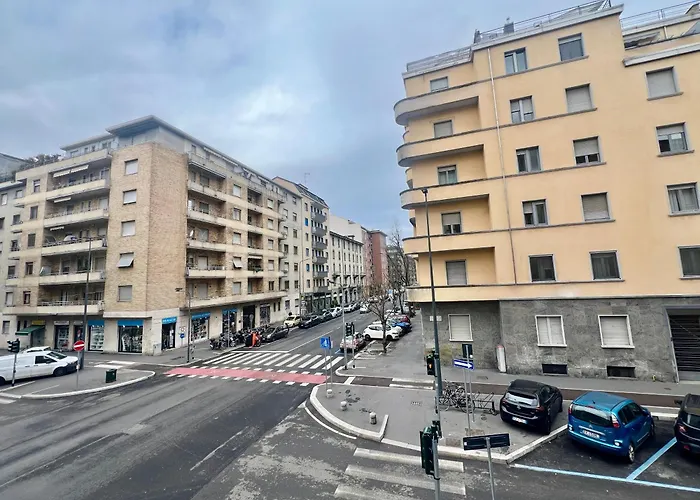 Apartament Leone 44 Fd Metro Tolstoi Mediolan