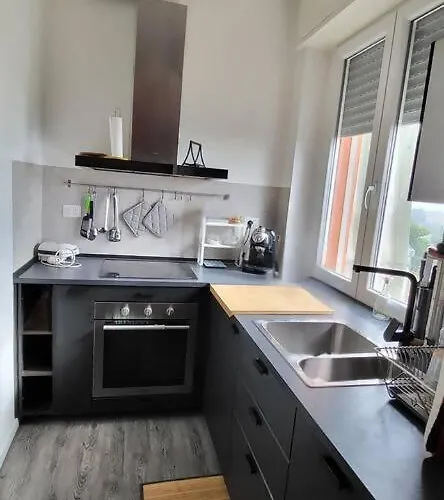 Grazioso Zona Mecenate - S.giulia * 米兰