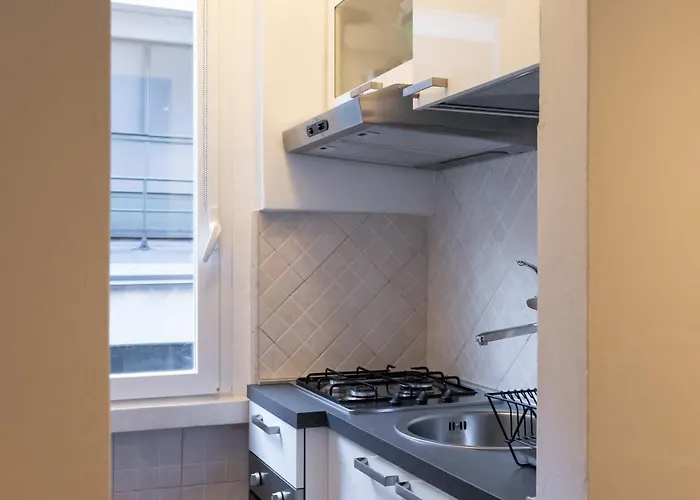 Beautiful Cozy And Modern One Apartment Milan
