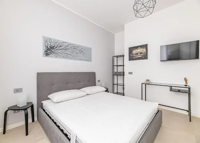 Solari Boutique * Милан