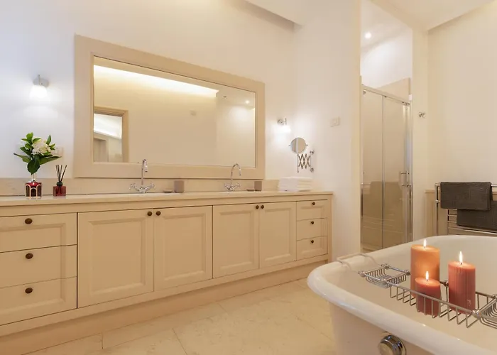 شقة Guesthost - 500sqm Luxury With Spa, Gym, Terrace, Game & Garage