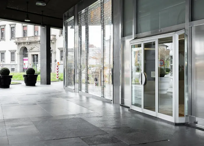 Apartment Luca Duomo Versace Milan