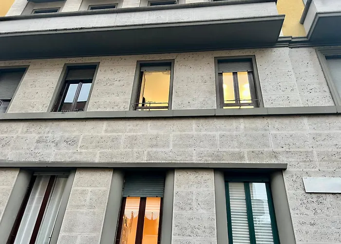 Leone 44 Fd Metro Tolstoi Apartament