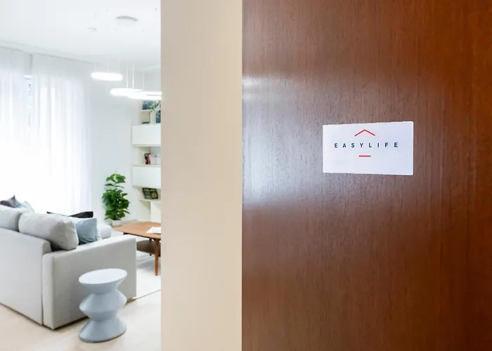 Easylife - - Poerio 31 - Porta Venezia *