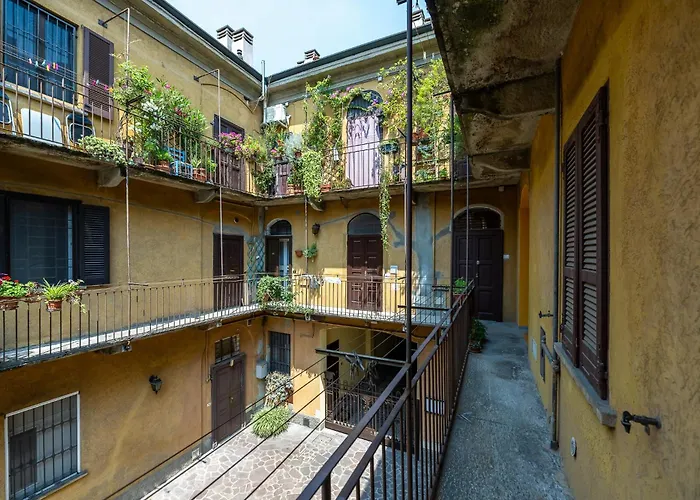 Modern Flat Near Skyline 公寓