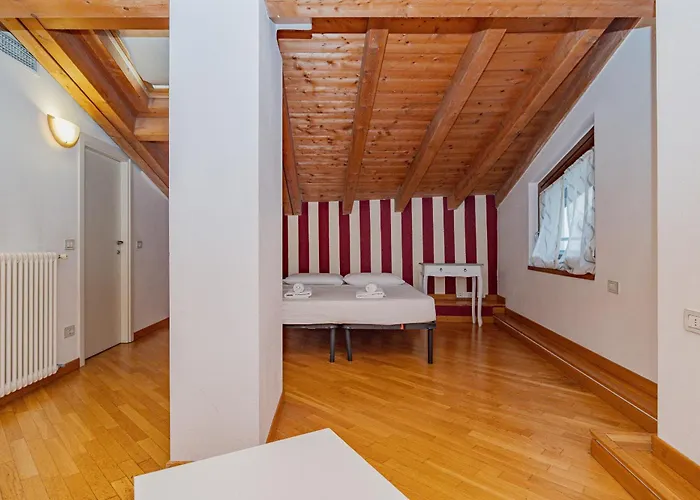 Bnbest Walk In Duomo 4-6 Pax Apartamento Milán