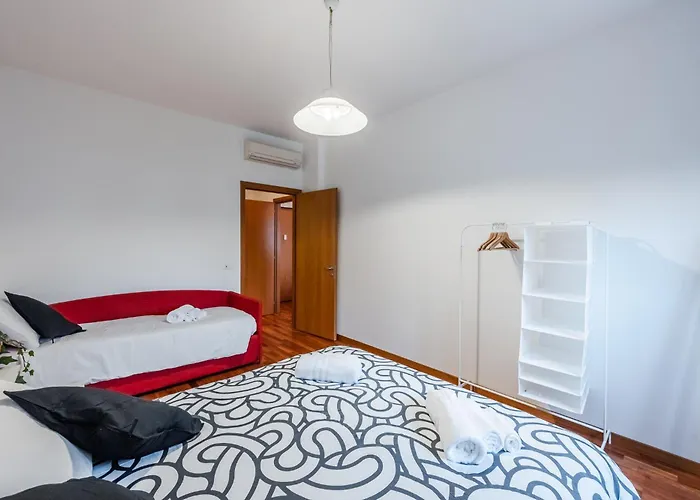 Apartment Tolstoj 1, Superior By Smartstay - Via Tortona, M4, Navigli *